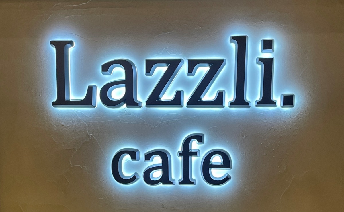 lazzli.cafe 心斎橋